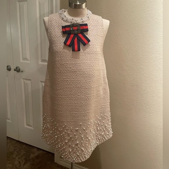 Dress - Picture 1 of 9